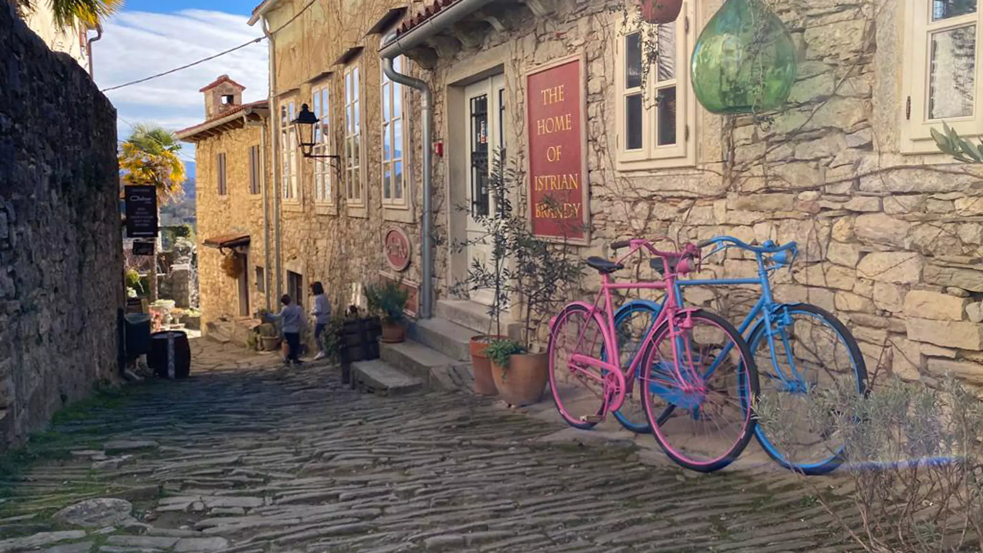 Cycling Croatia: 4 destinations for a relaxing bike ride on your holiday